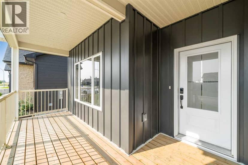 248 Westview Crescent W, Bow Island, photo 2