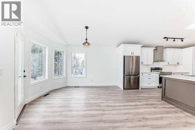 228 Woodside Crescent NW — photo 20 of 40