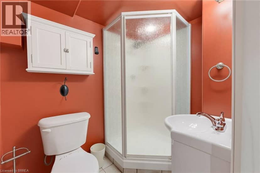 89 OSBORN Avenue — photo 22 of 36