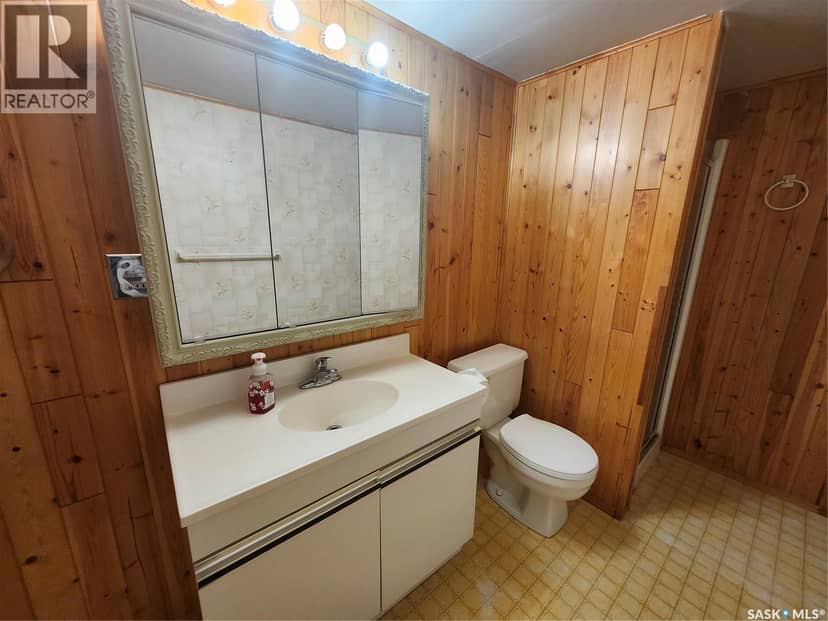 412 2nd STREET N — photo 20 of 28