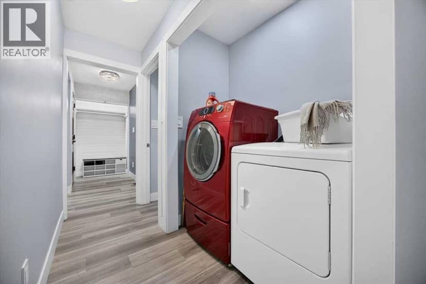 126 Marbrooke Circle NE — photo 12 of 40
