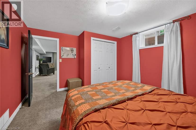 225 DOVER Avenue — photo 32 of 40