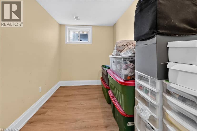 17 CHERRY Avenue — photo 37 of 40