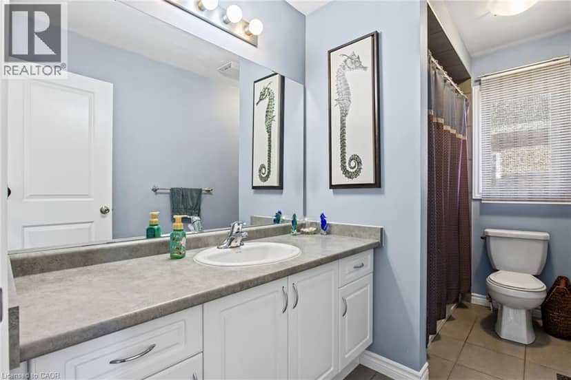 7 LAMPMAN Drive — photo 20 of 35