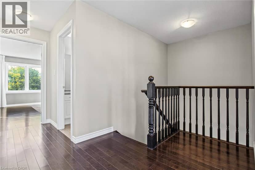 7 LAMPMAN Drive — photo 19 of 35