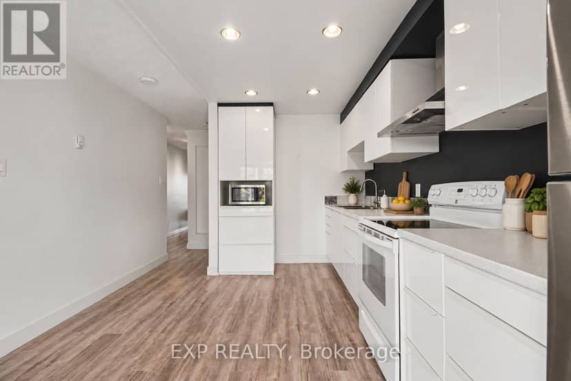 23 - 25 Haxby Private — photo 14 of 28