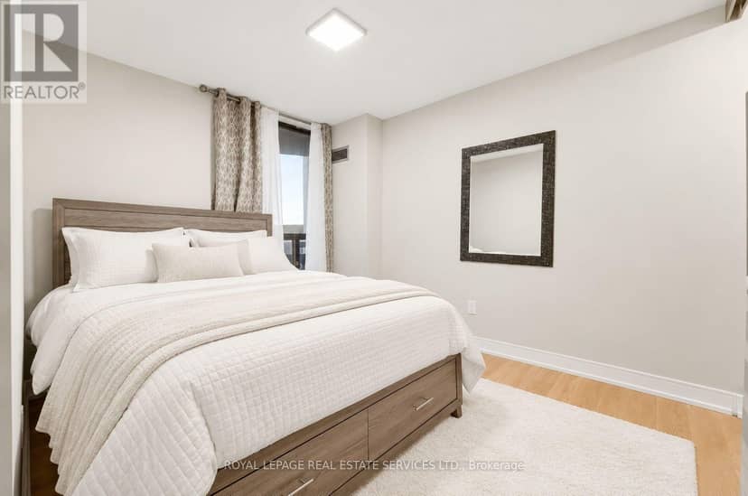 1502 - 75 Graydon Hall Drive — photo 25 of 40