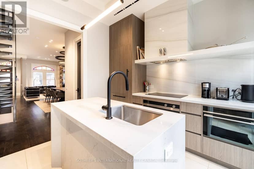33 Tranby Avenue — photo 12 of 40
