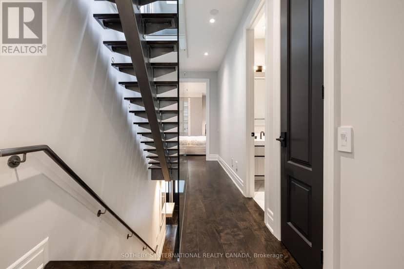 33 Tranby Avenue — photo 19 of 40