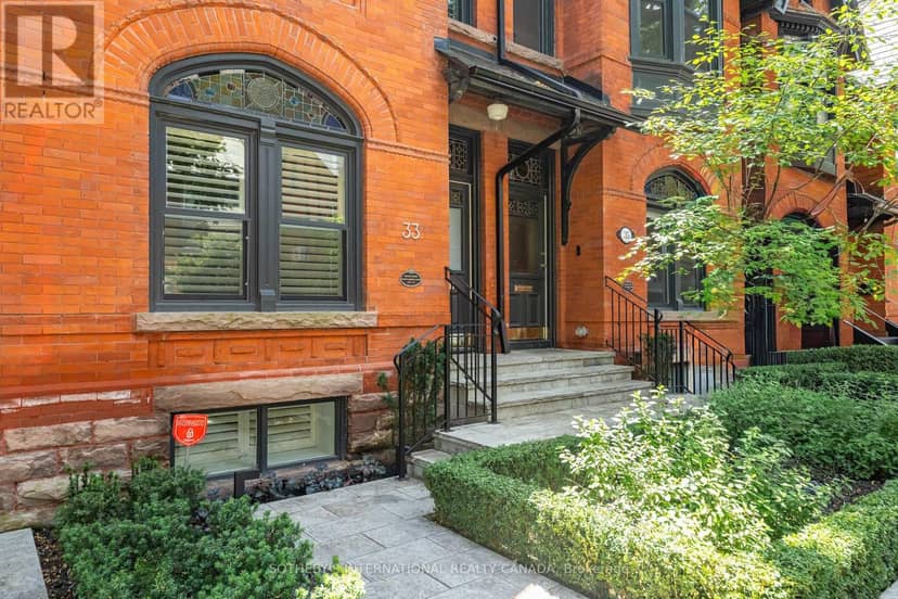 33 Tranby Avenue, Toronto, photo 3