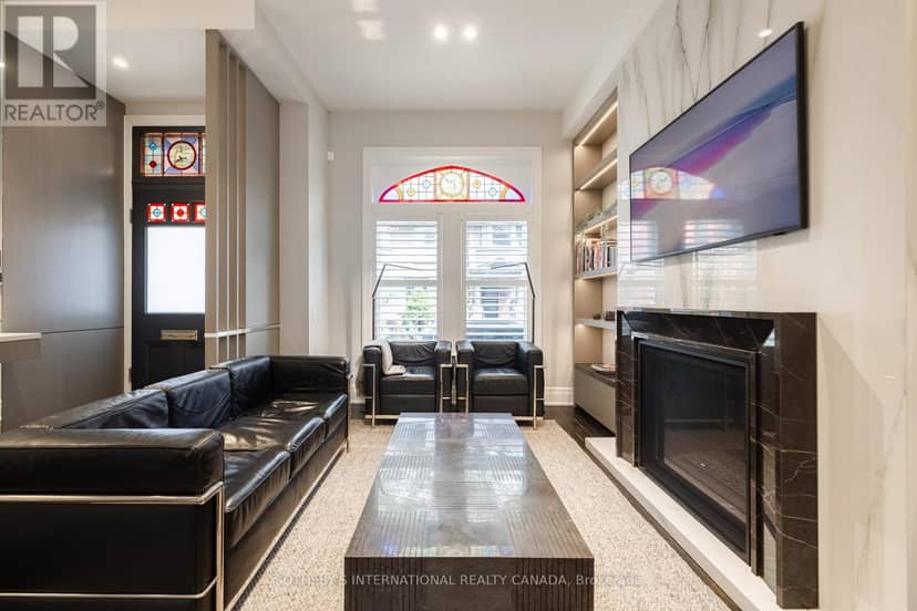 33 Tranby Avenue, Toronto, photo 7