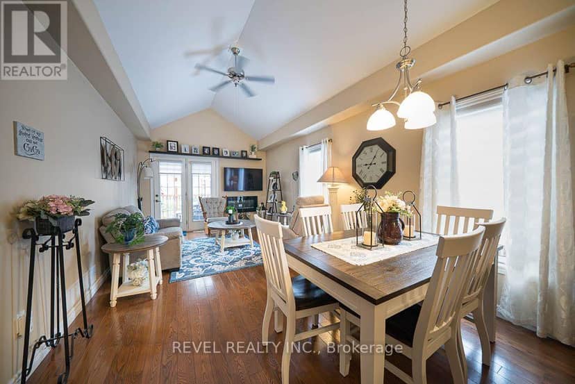 15 Millcroft Drive — photo 14 of 29