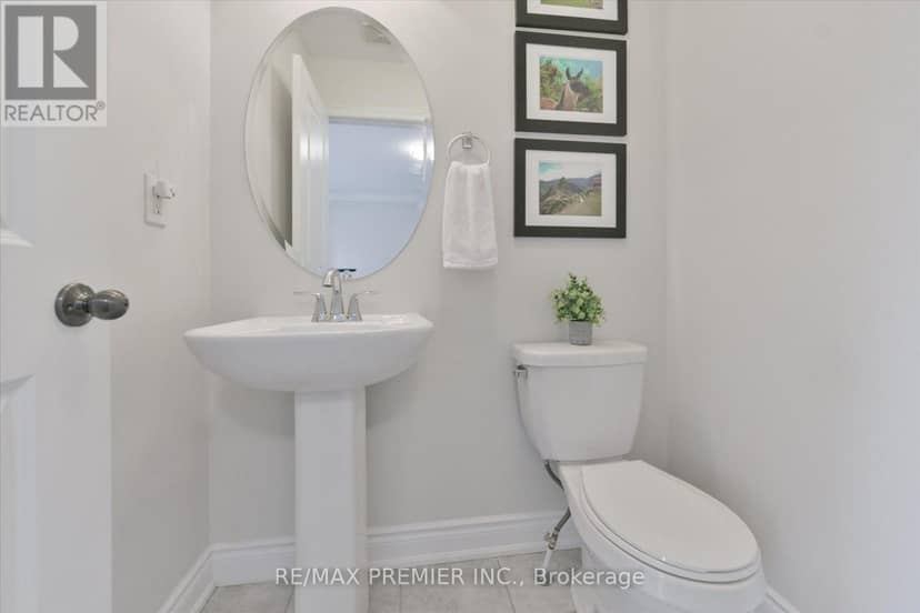 114 - 1331 Major Mackenzie Drive — photo 12 of 30