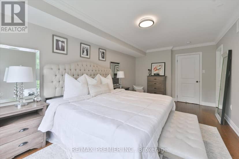 114 - 1331 Major Mackenzie Drive — photo 13 of 30