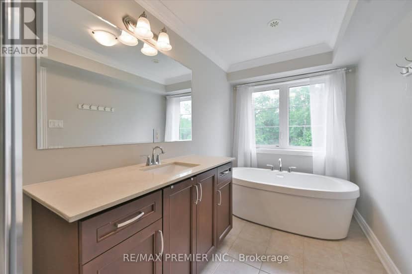 114 - 1331 Major Mackenzie Drive — photo 18 of 30