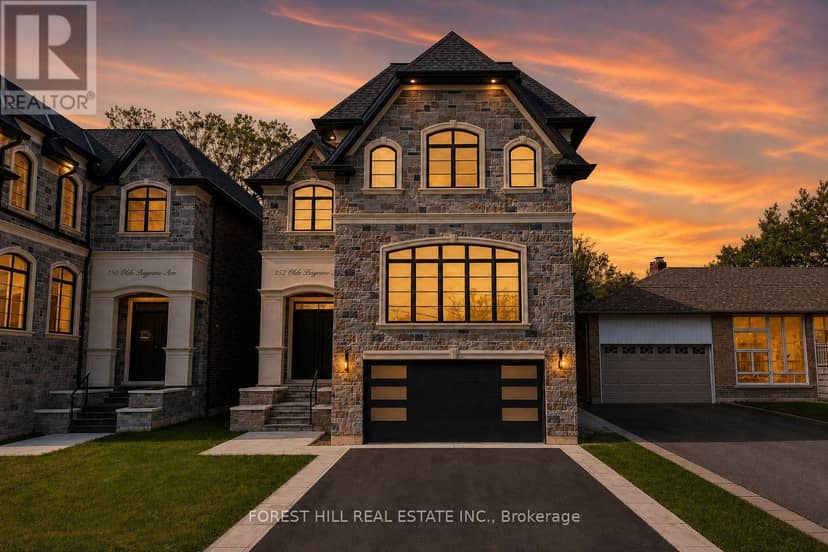 152 Olde Bayview Avenue, Richmond Hill