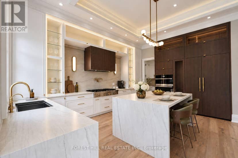 152 Olde Bayview Avenue — photo 10 of 40