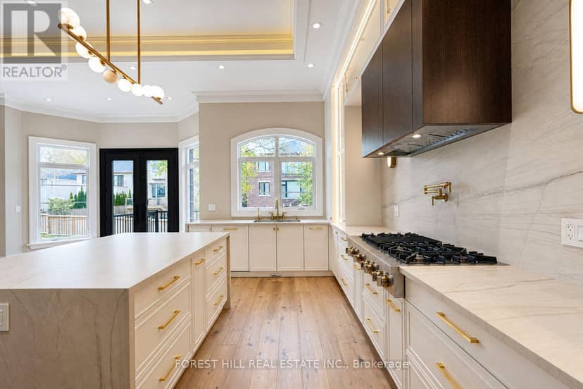 152 Olde Bayview Avenue — photo 16 of 40