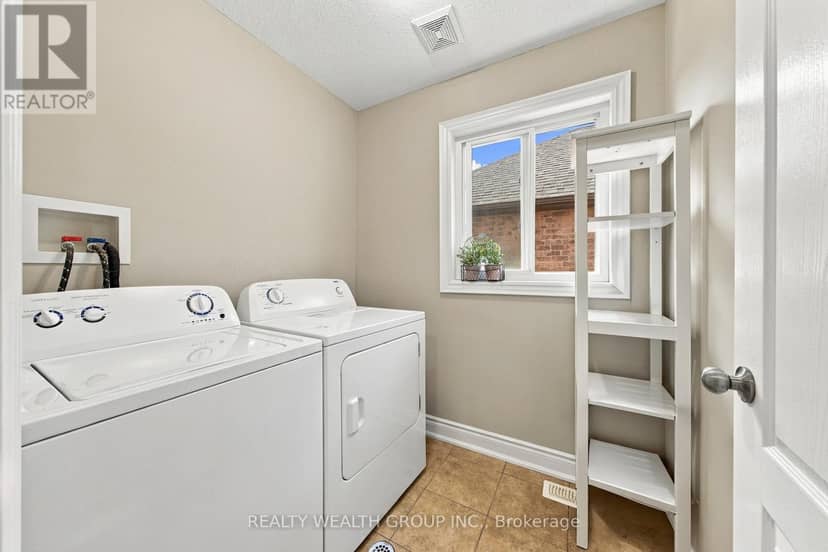 43 Booth Lane — photo 21 of 38