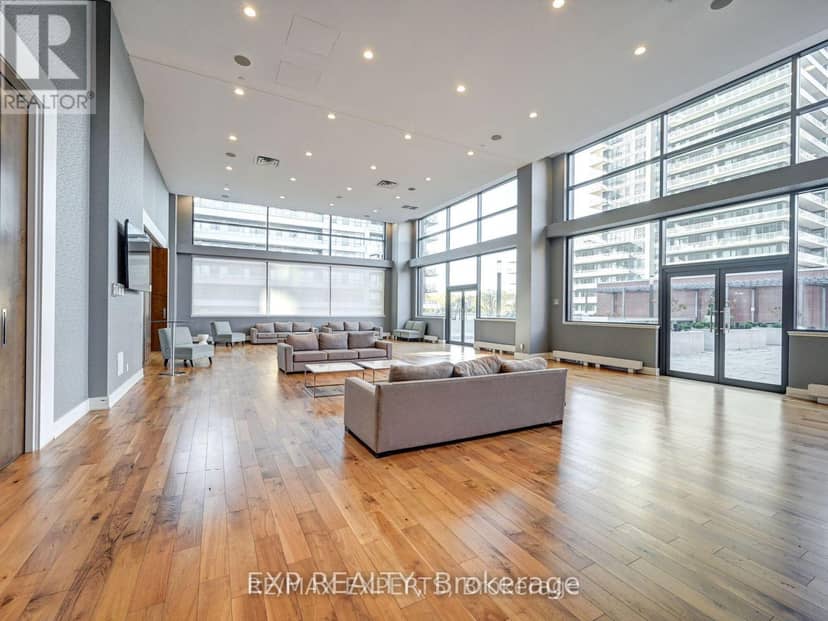 2509 - 2212 Lake Shore Boulevard W — photo 26 of 28