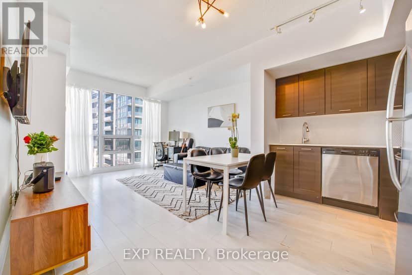 2509 - 2212 Lake Shore Boulevard W — photo 3 of 28