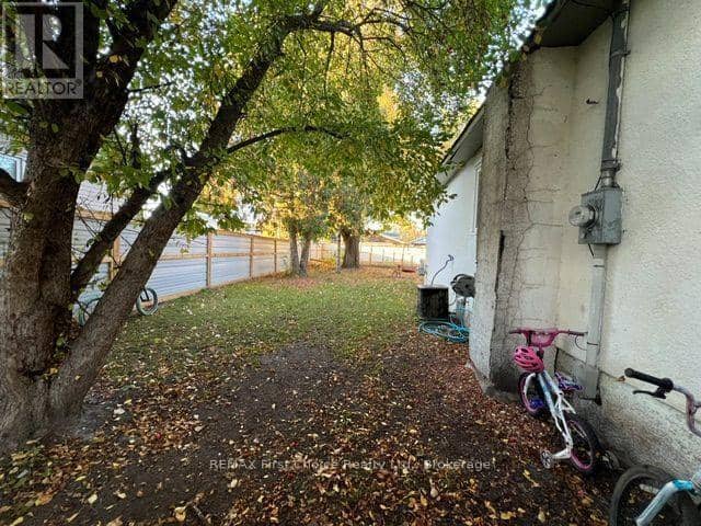 656 First Street E — photo 6 of 24