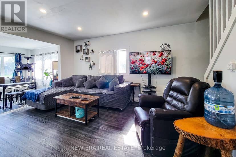 38 Clifford Avenue — photo 16 of 39