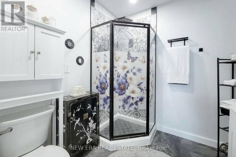 38 Clifford Avenue — photo 30 of 39