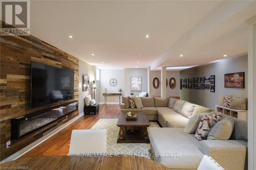 24 Wingrove Wood — photo 32 of 40