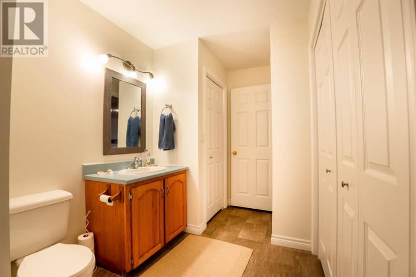 124 GREENSVIEW Drive — photo 39 of 40