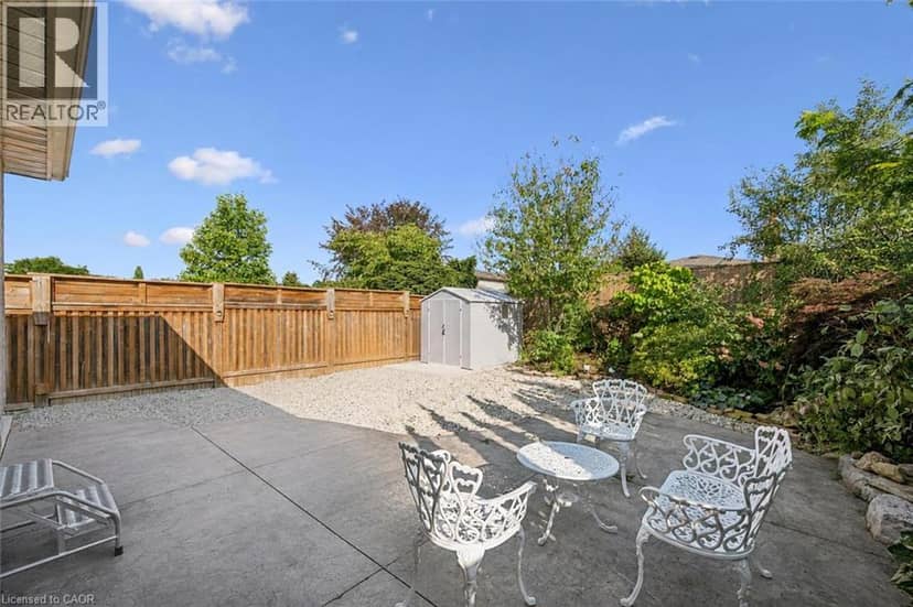 12 MCCARTNEY Road — photo 17 of 17