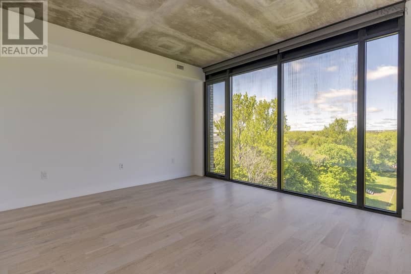 815 1048 Wellington Street — photo 15 of 40