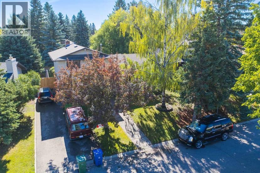 544 BROOKMERE Crescent SW, Calgary, photo 4