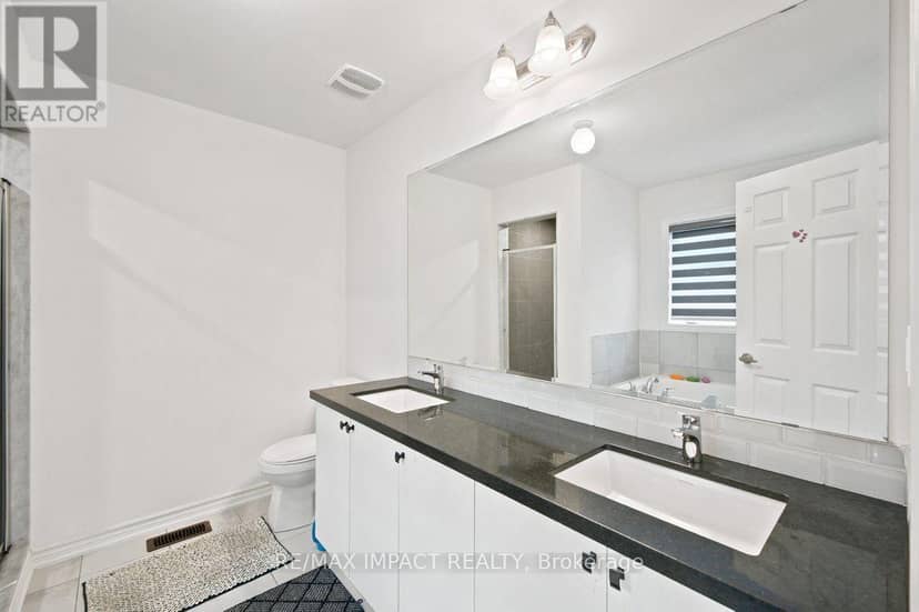 1318 Apollo Street — photo 11 of 32