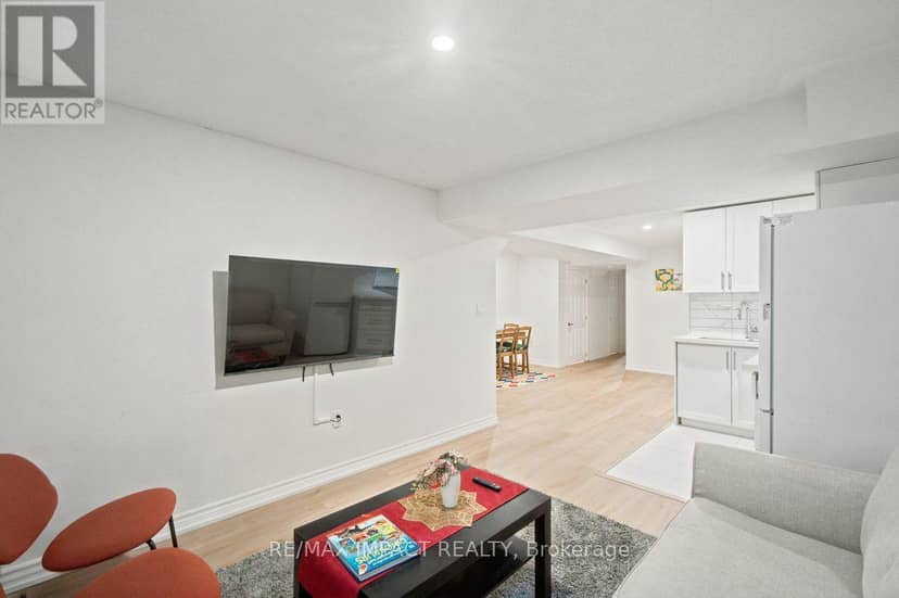 1318 Apollo Street — photo 23 of 32