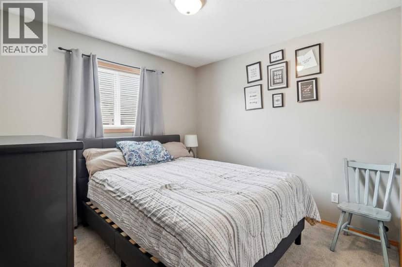 138 Somerglen Common SW — photo 15 of 25