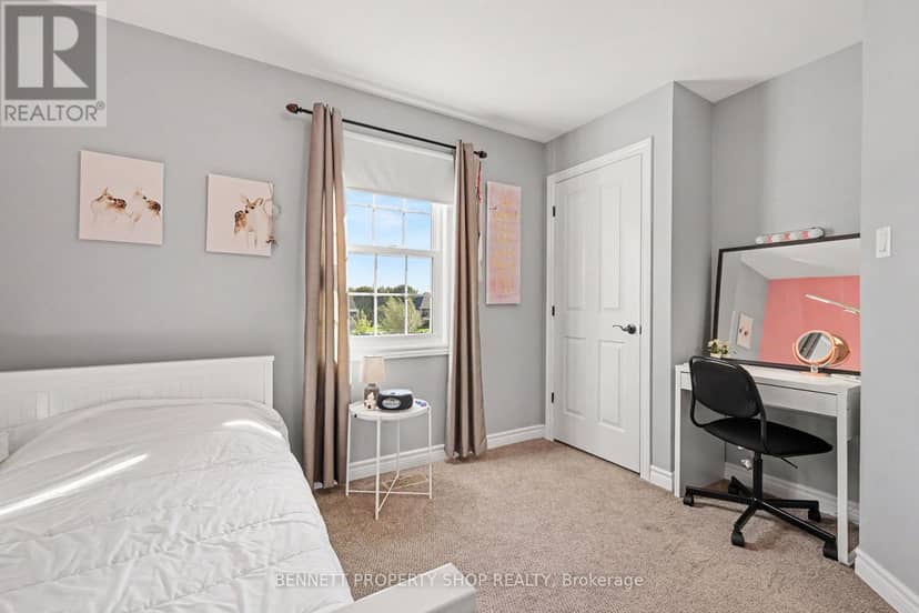 77 Tabitha Crescent — photo 14 of 22