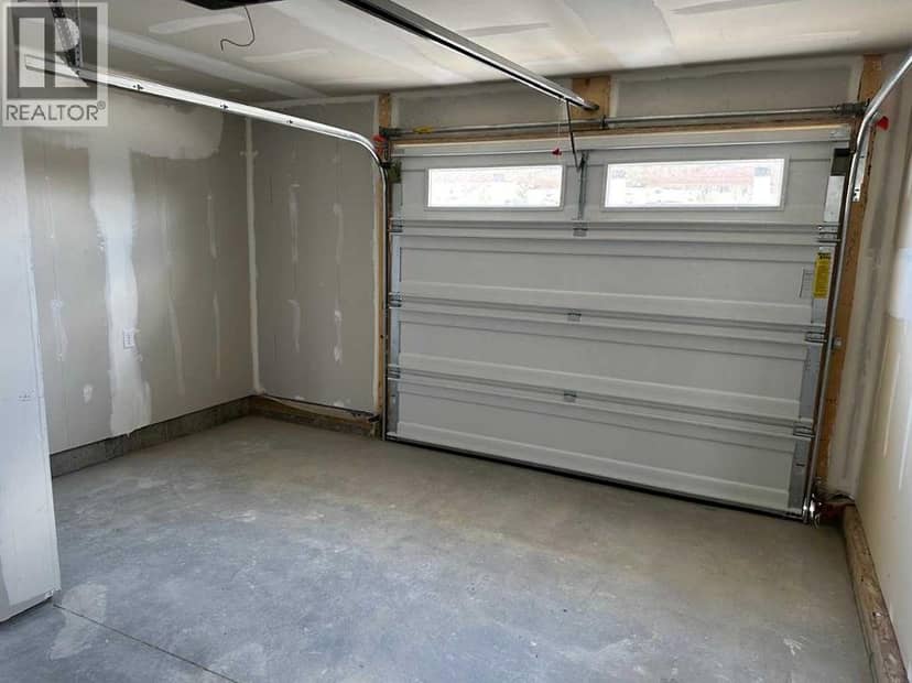 102 livingston Common NE — photo 17 of 23