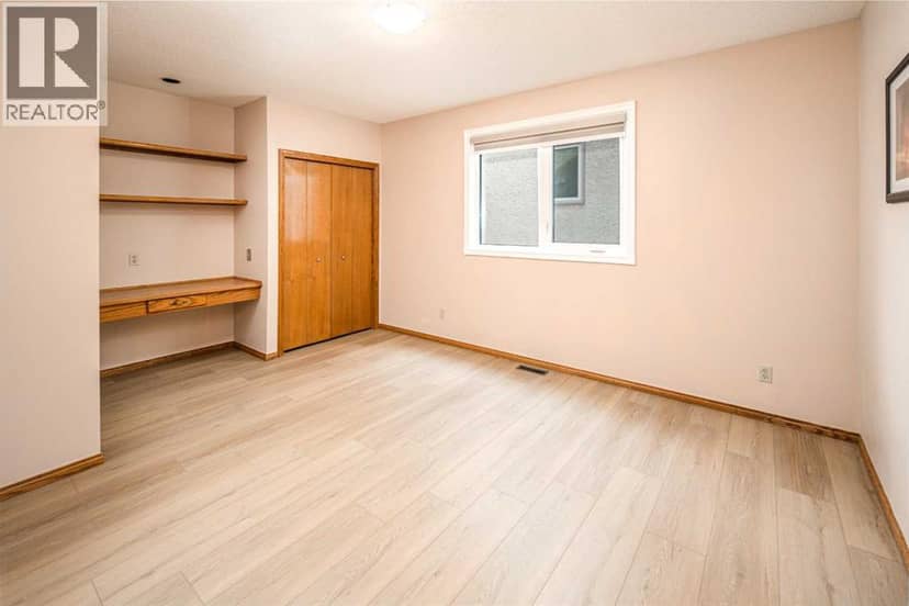 6915 Christie Estate Boulevard SW — photo 19 of 39