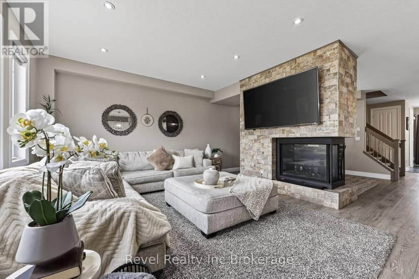 805 Halifax Road — photo 13 of 40