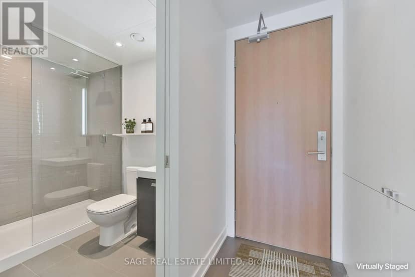 802 - 38 Stewart Street — photo 5 of 18