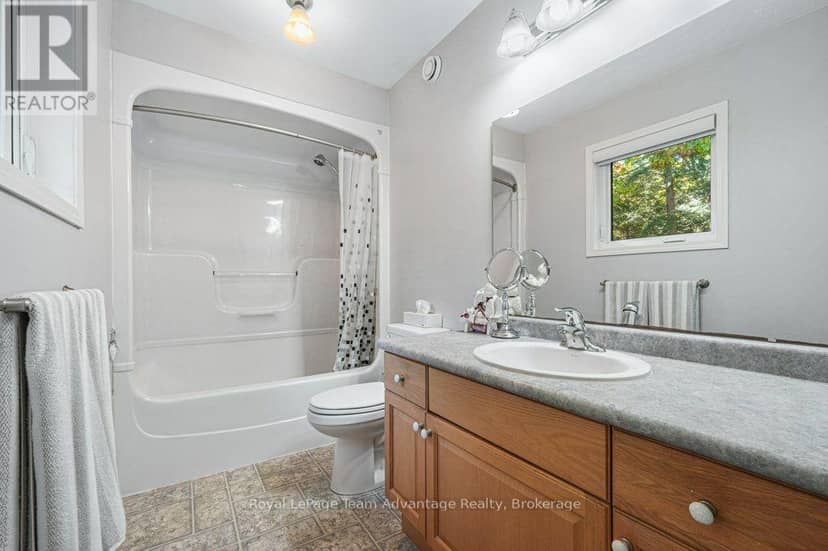 10 Oakridge Road — photo 21 of 40