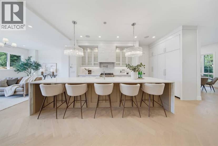 2407 4 Avenue NW, Calgary, photo 4