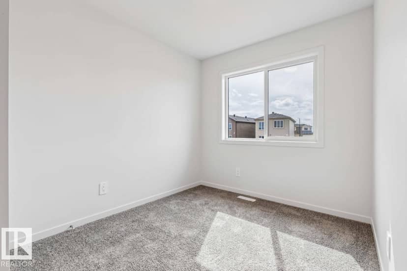 8028 228 ST NW — photo 19 of 25