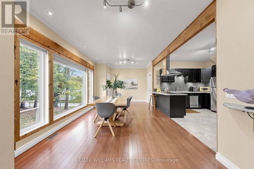 42 Balson Boulevard — photo 14 of 38