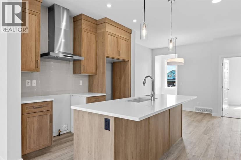 83 Hotchkiss Way SE — photo 10 of 37