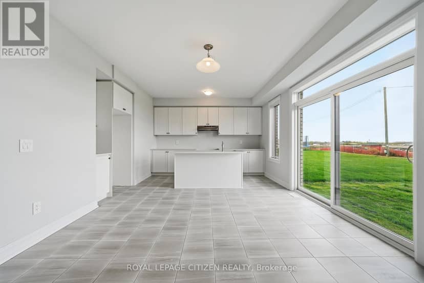72 Butler Boulevard — photo 15 of 40