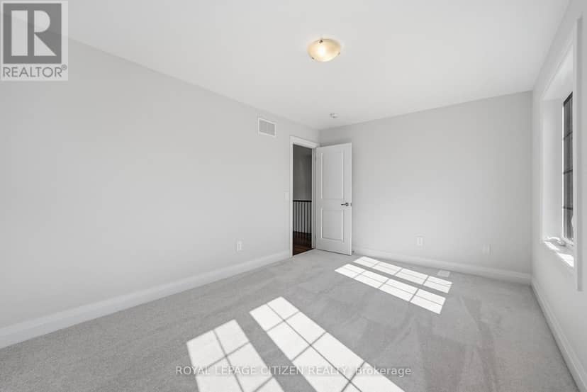 72 Butler Boulevard — photo 28 of 40