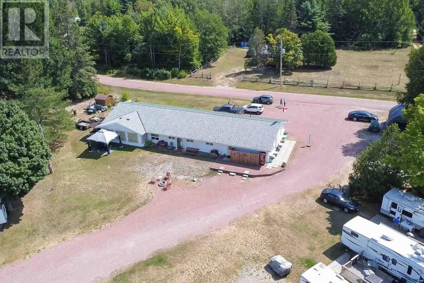 2233 Hilton RD — photo 21 of 40