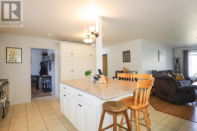 2233 Hilton RD — photo 38 of 40